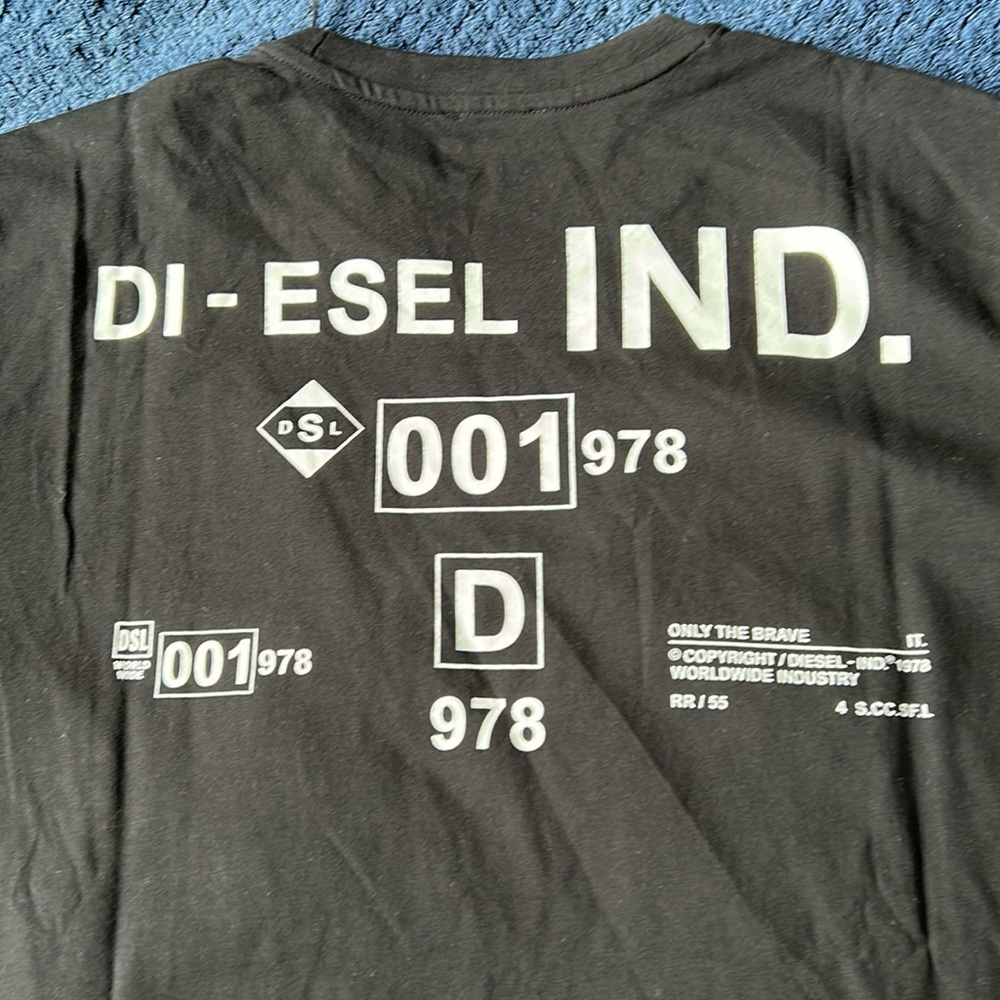 Diesel t-shirt NWT - Picture 4 of 5